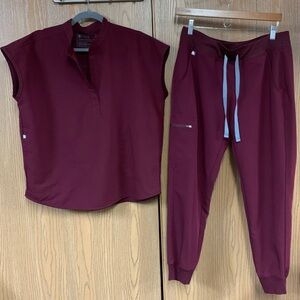 FIGS Set - Burgundy - Rafaela Top, Medium & Zamora Pants, Medium Petite